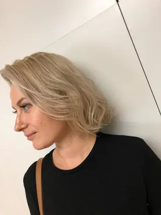 ショート カラー 田鎖 英樹のヘアスタイル