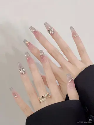 ネイル RINN ANA.CHUOのネイルデザイン