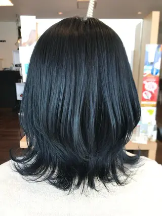ミディアム 山口 紗弥のヘアスタイル