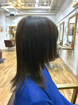 カラー コイエ カレンのヘアスタイル