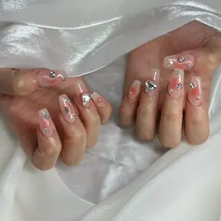 ネイル CeCeGarden ✨️キラキラワンホンのネイルデザイン