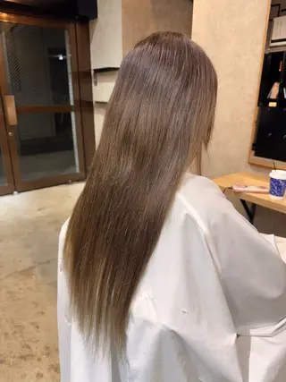 セミロング 𝑴𝒊𝒚𝒖 /柏/プルエクステのヘアスタイル
