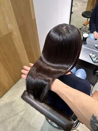 ロング 縮毛矯正🌝髪質改善 🌝一条龍輝のヘアスタイル