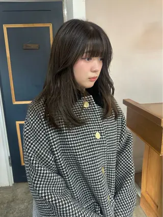 セミロング NAGISA髪質改善 &透明感カラー🪞のヘアスタイル