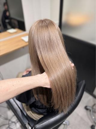 ロング ツヤツヤ縮毛矯正 /美髪カラー 小山のヘアスタイル