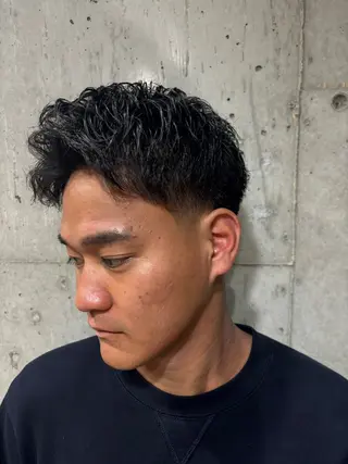 ショート メンズ 窪田 健人のヘアスタイル
