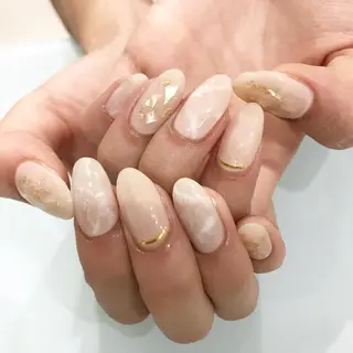 ネイル 板垣 綾乃のネイルデザイン