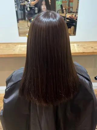 セミロング 波多野 麻由のヘアスタイル