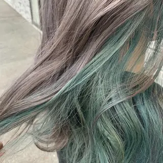 ロング カラー 眞名子 瑞紀のヘアスタイル