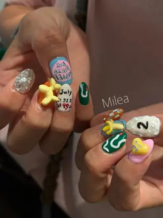 ネイル Milea🩵 Sayaka🪩のネイルデザイン