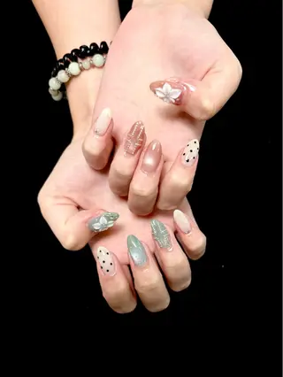 ネイル ongles chicのネイルデザイン