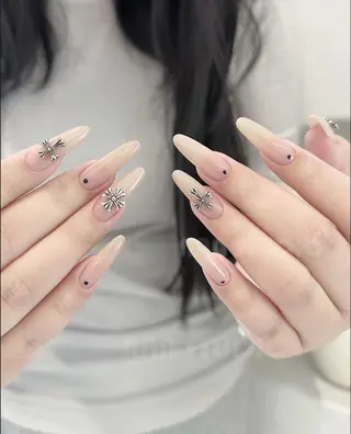 ネイル 🎀個性派ネイル Miyaのネイルデザイン