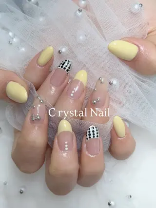 ネイル クリスタル ネイルのネイルデザイン