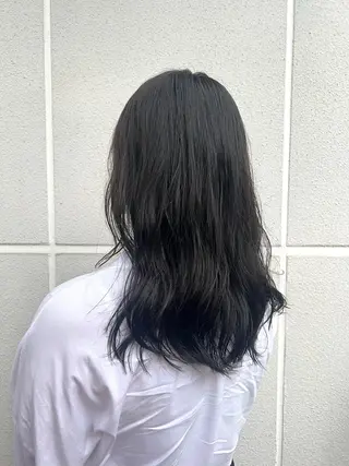 ミディアム カラー パーマ 松坂 真衣のヘアスタイル