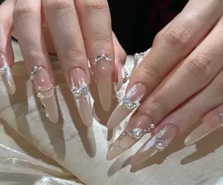 ネイル D-BEAUTY Nailsalonのネイルデザイン