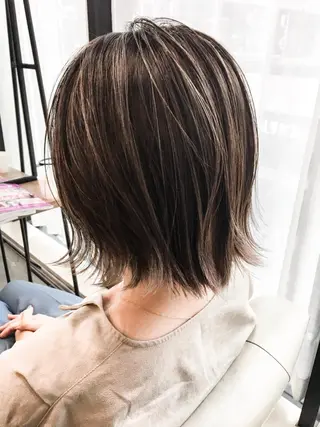 ショート カラー 中田 敏明のヘアスタイル