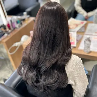 ロング カラー 赤川優衣🩶耳ツボ/ レイヤーカット🩶のヘアスタイル