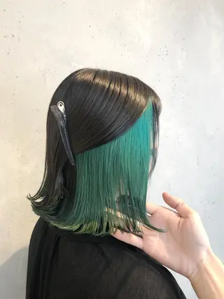 ショート カラー ヘアアレンジ インナーカラー屋さん 🫧伊藤拓実のヘアスタイル