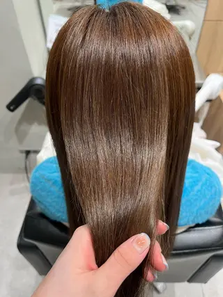ロング レイヤー MINX伊藤なず菜のヘアスタイル