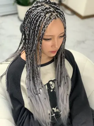 ロング ヘアアレンジ SPINEL Sawaのヘアスタイル