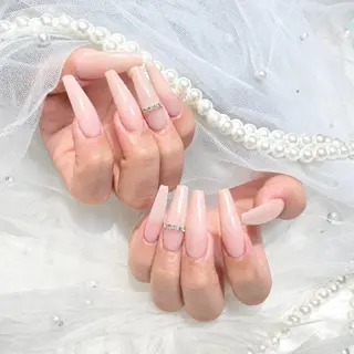 ネイル WISTERIA saraのネイルデザイン