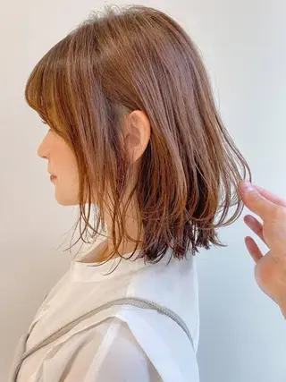 ミディアム 北口 優貴のヘアスタイル
