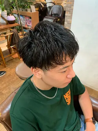 ショート メンズ カット特化美容師 齋藤桐のヘアスタイル