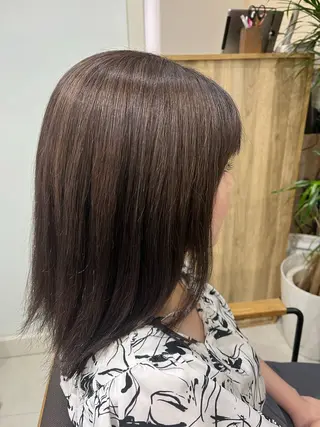 セミロング ヤマナカ アイリのヘアスタイル