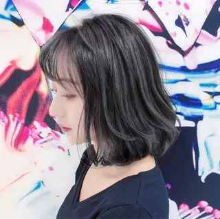 ミディアム パーマ 趙 英来のヘアスタイル