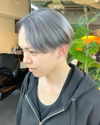 カラー yasuハイトーン/ デザインカラーのヘアスタイル