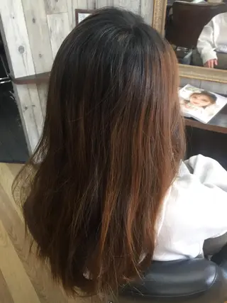 カラー 中山 ルミ子のヘアスタイル