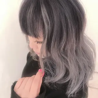 セミロング カラー YUI𓍯ｴｸｽﾃ /ﾆｭｱﾝｽｶﾗｰのヘアスタイル