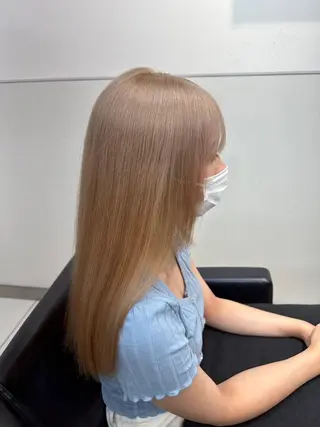 ロング カラー ハイトーンカラー が絶対可愛い✨泰聖✨のヘアスタイル