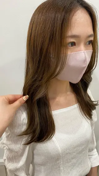 セミロング hair shioのヘアスタイル