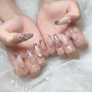 ネイル 🎀FLORANZ 🎀MIKAのネイルデザイン