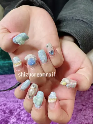 ネイル shizucream 痛デコネイル専門のネイルデザイン