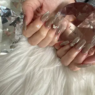 ネイル lavia🖤 ayumiのネイルデザイン