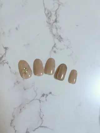 ネイル レイレア ネイルルームのネイルデザイン