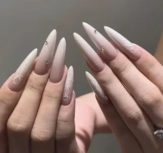 ネイル 💫 Tsuki_Nailのネイルデザイン