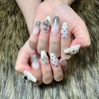ネイル Doris Nail Salonのネイルデザイン