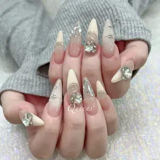 ネイル Queen's ゆなのネイルデザイン