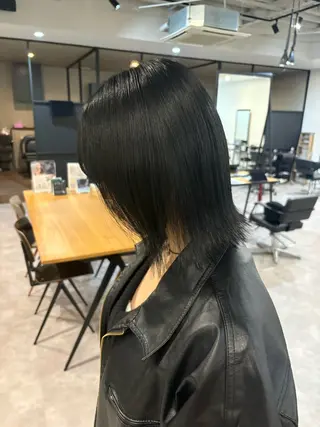 ミディアム カラー number＋ / 璃々花のヘアスタイル