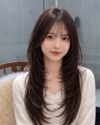 セミロング pia 薬院のヘアスタイル