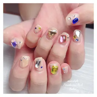 ミディアム ネイル 🐾enen style 🐾のネイルデザイン