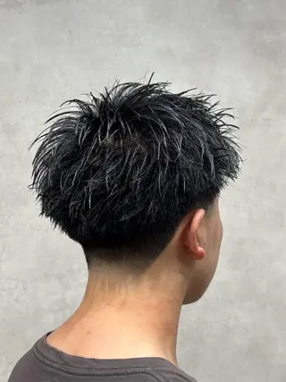 ショート パーマ メンズ パーマ職人🔥／短髪 執行役員／YUTAのヘアスタイル