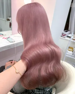 ロング カラー ハイトーンカラー💞 くるみ🎀のヘアスタイル