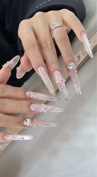 ネイル WO MIAO💎のネイルデザイン