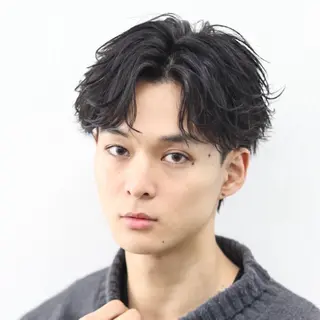 ショート カラー パーマ メンズ 🔥メンズ極🔥韓国 シャドウ/波巻き柿崎のヘアスタイル