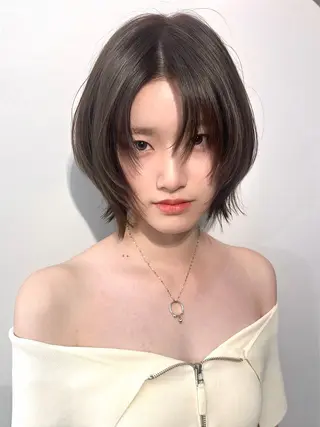 ショート ボブ/ミルクティー KOUGAのヘアスタイル