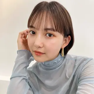 ショート カラー 透けるカラー 🫧かふうのヘアスタイル